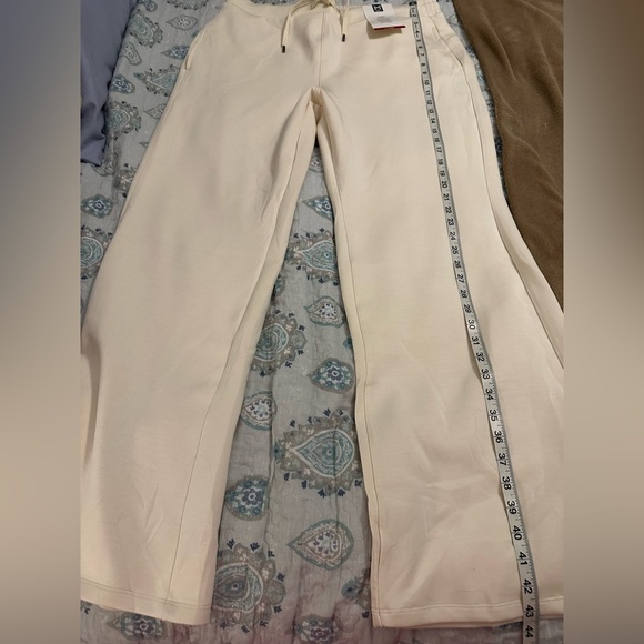 Women's Cream Straight Leg Pants - Picture 1 of 4